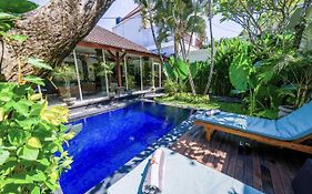 Villa Conor - Legian - Seminyak - 2 Bedroom 2 Bathroom Villa - Great Location
